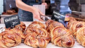 VISTORS TO STOCKHOLM LOOK FORWARD TO SWEDISH CINNAMON BUNS